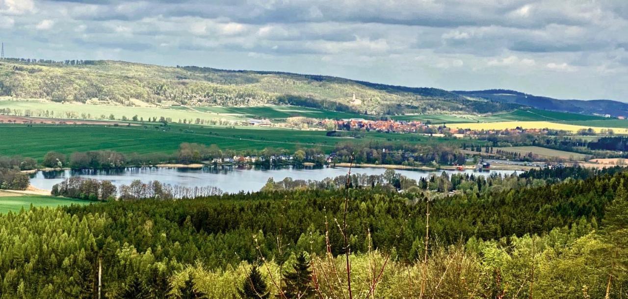 Pension Gruenes Herz Tonndorf Bagian luar foto